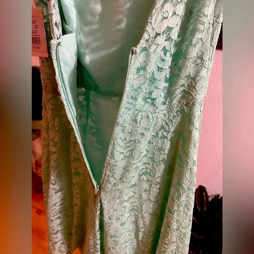 David’s bridal mint lace mini dress size 6 - Picture 10 of 12